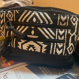 2/$20 Small crossbody bag